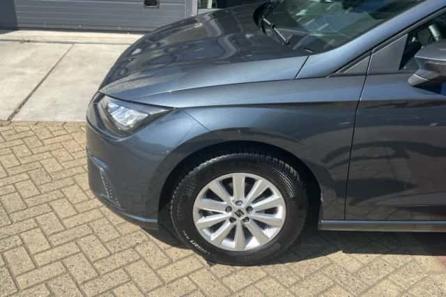 SEAT Ibiza (2022) thumbnail 5