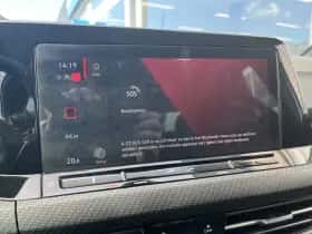 Volkswagen Golf (2022) thumbnail 15