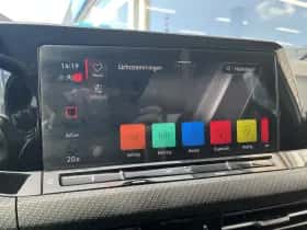 Volkswagen Golf (2022) thumbnail 19