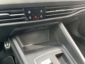 Volkswagen Golf (2022) thumbnail 26