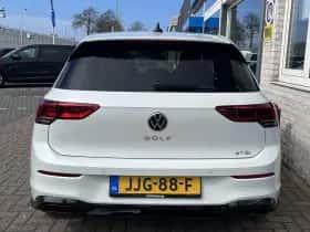 Volkswagen Golf (2022) thumbnail 32