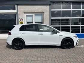Volkswagen Golf (2022) thumbnail 34