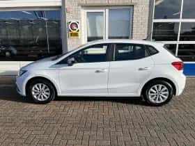 SEAT Ibiza (2023) thumbnail 2