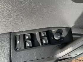 SEAT Ibiza (2023) thumbnail 9