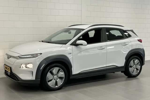 Hyundai Kona (2020) thumbnail 3