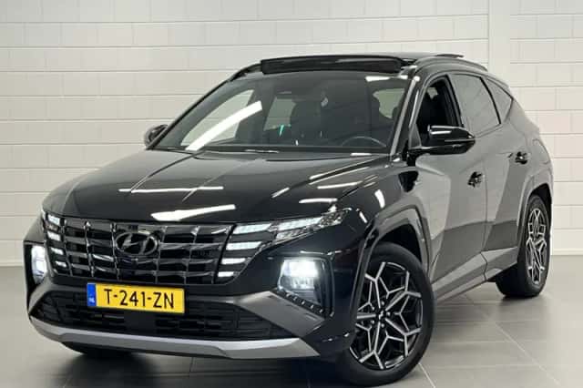 Hyundai Tucson (2023) thumbnail 3