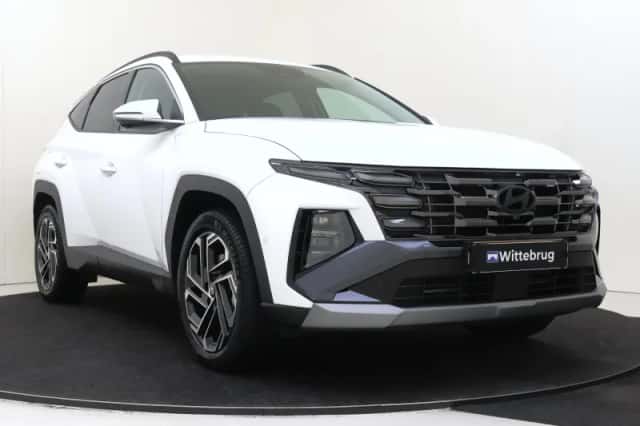 Hyundai Tucson (2025) thumbnail 3