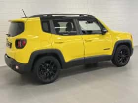 Jeep Renegade (2017) thumbnail 4
