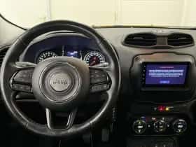 Jeep Renegade (2017) thumbnail 5
