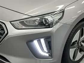 Hyundai Ioniq (2021) thumbnail 35