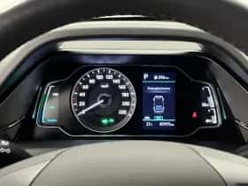 Hyundai Ioniq (2021) thumbnail 6