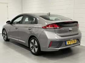 Hyundai Ioniq (2021) thumbnail 10