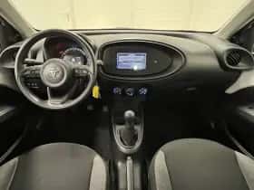 Toyota Aygo (2023) thumbnail 13