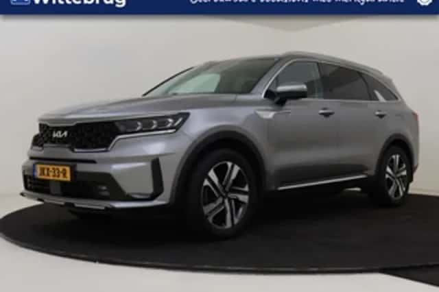 Kia Sorento (2023) thumbnail 1