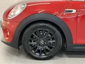 MINI One (2017) thumbnail 35