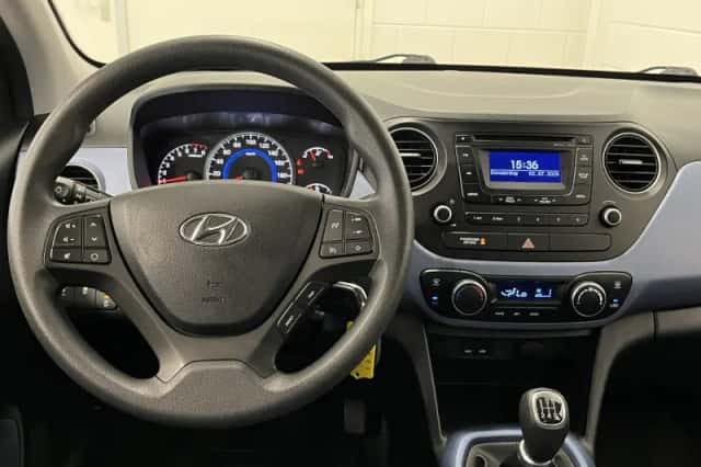 Hyundai i10 (2017) thumbnail 5