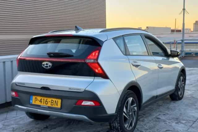 Hyundai Bayon (2022) thumbnail 4
