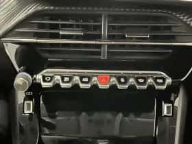 Peugeot 208 (2023) thumbnail 30
