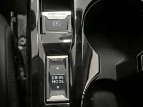 Peugeot 208 (2023) thumbnail 32