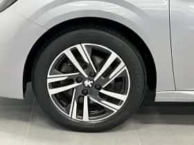 Peugeot 208 (2023) thumbnail 38