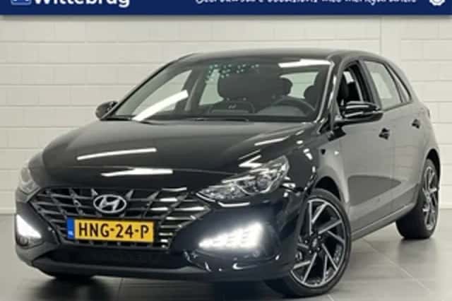Hyundai i30 (2025) thumbnail 1