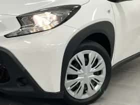 Toyota Aygo (2023) thumbnail 10