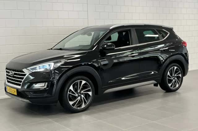 Hyundai Tucson (2019) thumbnail 3