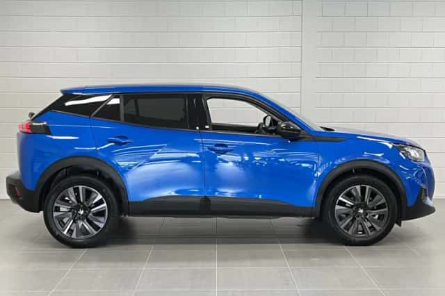 Peugeot 2008 (2022) thumbnail 6