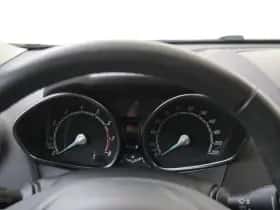 Ford Fiesta (2014) thumbnail 7