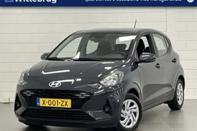 Hyundai i10 (2024) thumbnail 1