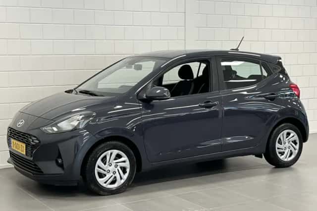 Hyundai i10 (2024) thumbnail 3