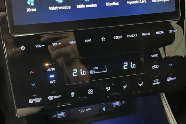 Hyundai Tucson (2024) thumbnail 6