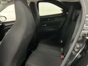 Toyota Aygo (2023) thumbnail 18