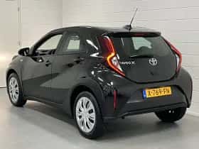 Toyota Aygo (2023) thumbnail 10