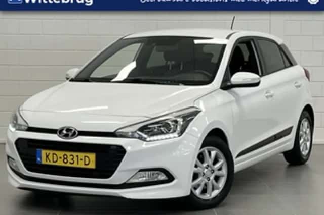 Hyundai i20 (2016) thumbnail 1