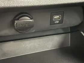 Hyundai i10 (2021) thumbnail 25