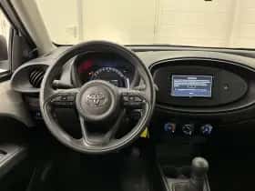 Toyota Aygo (2023) thumbnail 5