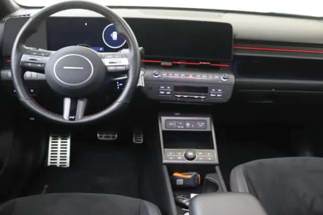 Hyundai Kona (2025) thumbnail 5