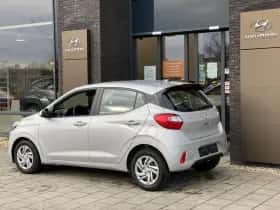 Hyundai i10 (2023) thumbnail 5
