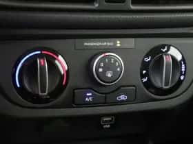 Hyundai i10 (2023) thumbnail 17