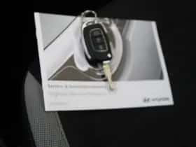 Hyundai i10 (2023) thumbnail 21