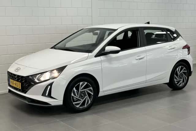 Hyundai i20 (2025) thumbnail 3