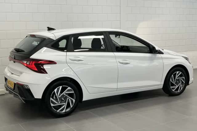 Hyundai i20 (2025) thumbnail 4