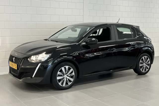 Peugeot 208 (2023) thumbnail 3