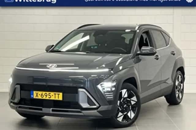 Hyundai Kona (2024) thumbnail 1