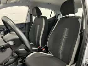 Hyundai i10 (2023) thumbnail 16
