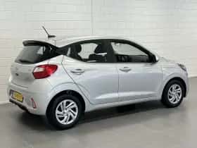 Hyundai i10 (2023) thumbnail 4