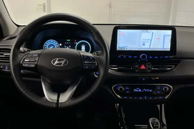 Hyundai i30 (2024) thumbnail 5