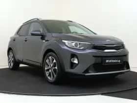Kia Stonic (2020) thumbnail 3