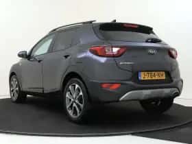 Kia Stonic (2020) thumbnail 4